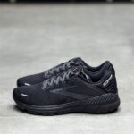 کتونی رانینگ بروکس Brooks adrenaline gts 22