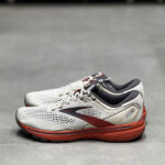 کتونی رانینگ بروکس brooks ghost 14