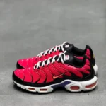 کتونی پیاده روی نایک nike air max plus tn siren red