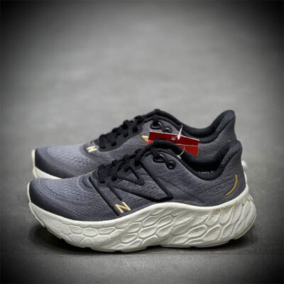 کتونی رانینگ نیوبالانس new balance fresh foam x more v 4