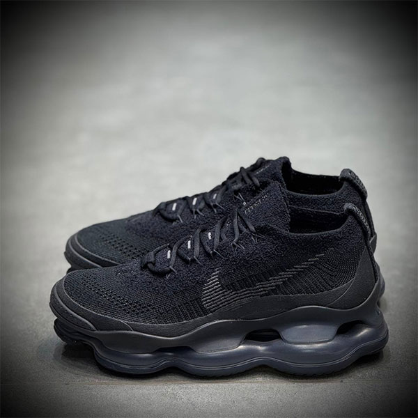 کتونی رانینگ نایک Air Max Scorpion Flyknit