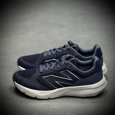 کتونی رانینگ نیوبالانس New balance dynas ft 800